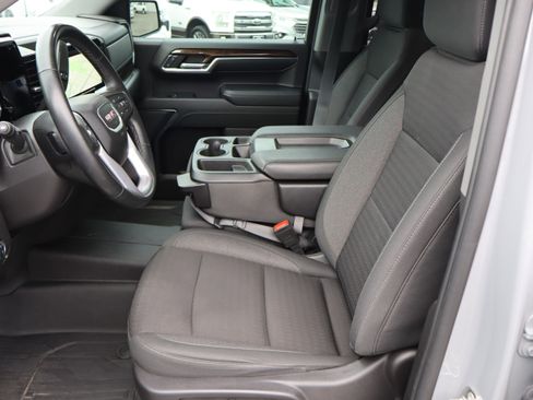 Used 2024 GMC Sierra 1500 Elevation AWD/4WD image 19