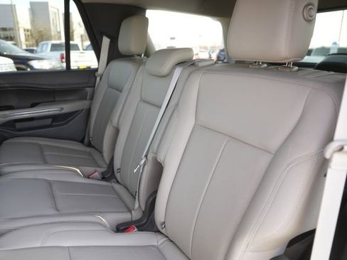 Used 2020 Ford Expedition XLT w/ Equipment Group 202A image 14