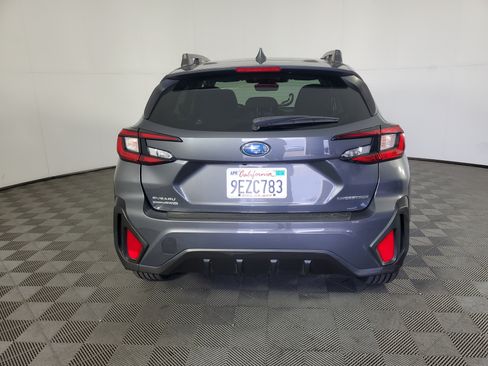 Used 2024 Subaru Crosstrek 2.0i Premium AWD/4WD image 5