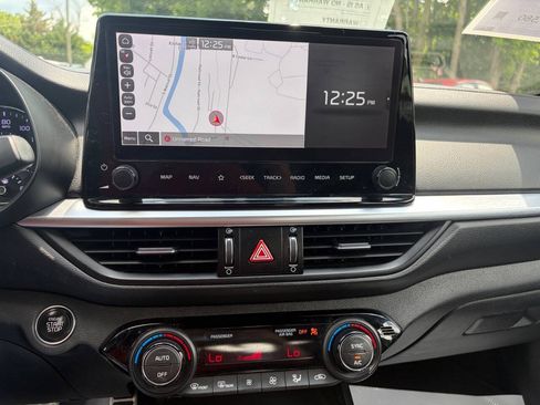 Used 2022 Kia Forte GT-Line w/ GT-Line Technology Package FWD image 20