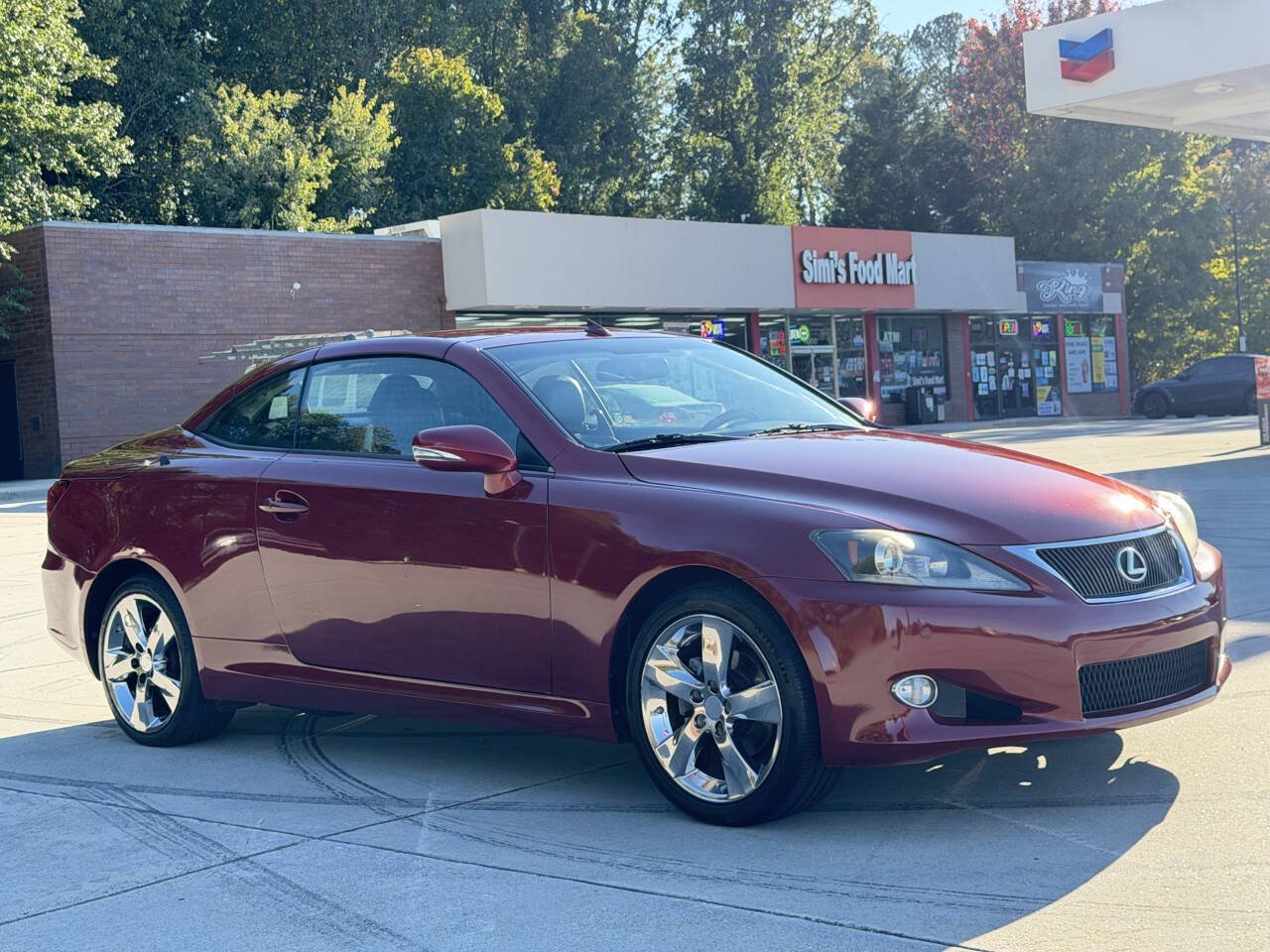 Used 2010 Lexus IS 250C w/ Luxury Pkg RWD image 28