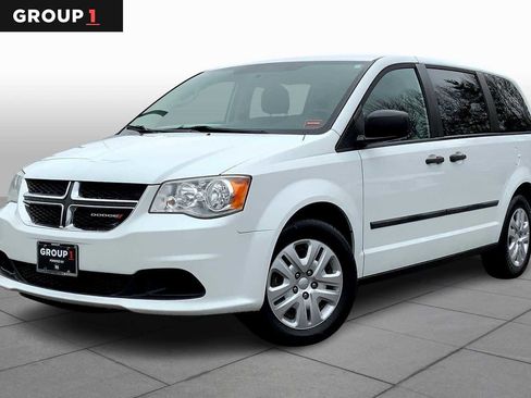 Used 2014 Dodge Grand Caravan American Value Package FWD image 1