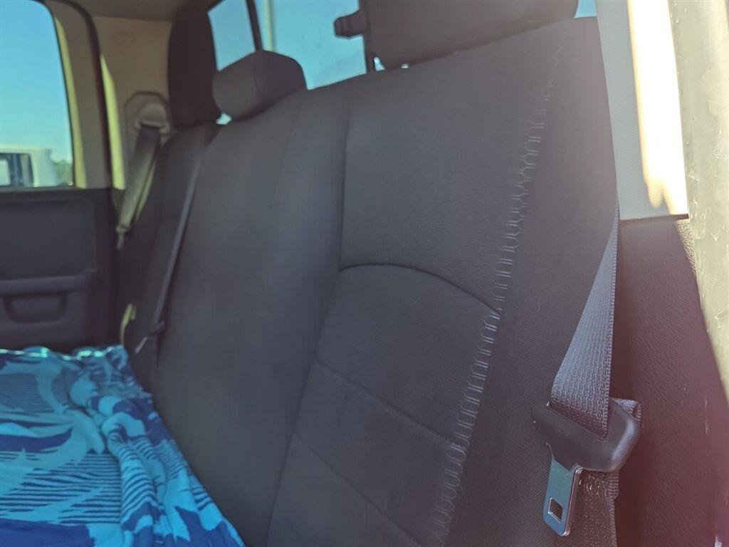 Used 2019 RAM 1500 Warlock RWD image 10