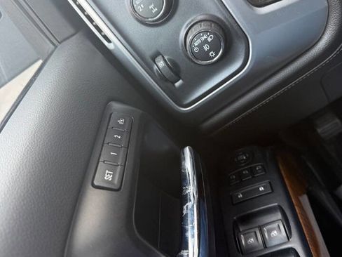 Used 2014 GMC Sierra 1500 SLT w/ Suspension Package, Off-Road image 14