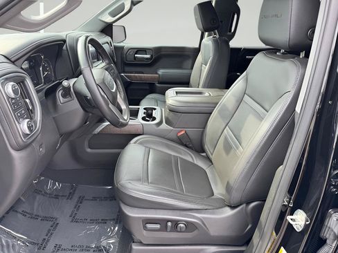 Used 2022 GMC Sierra 1500 Denali w/ Denali Premium Package AWD/4WD image 10