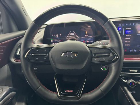 Used 2025 Chevrolet Traverse RS w/ LPO, Floor Liner Package FWD image 25