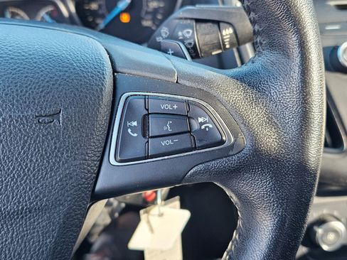 Used 2016 Ford Focus SE w/ SE Sport Package image 20