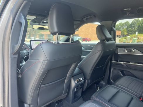 New 2026 Ford Explorer ST-Line w/ Premium Package RWD image 17