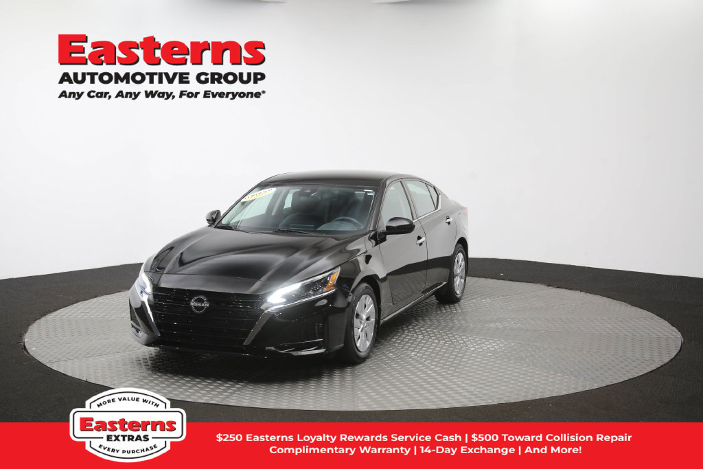 Used 2023 Nissan Altima 2.5 S FWD image 54