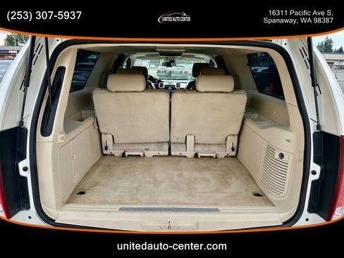Used 2008 Cadillac Escalade ESV AWD image 18