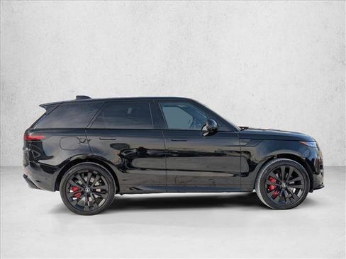 Certified 2025 Land Rover Range Rover Sport Dynamic SE image 4