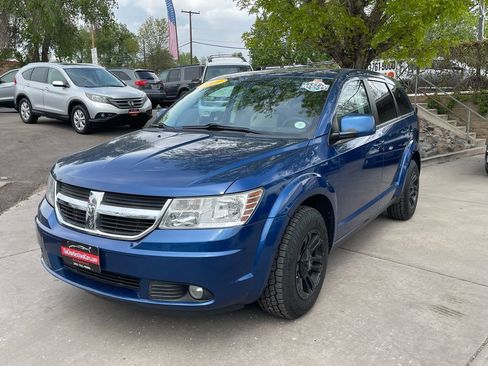 Used 2009 Dodge Journey SXT w/ Flexible Seating Group AWD/4WD image 1