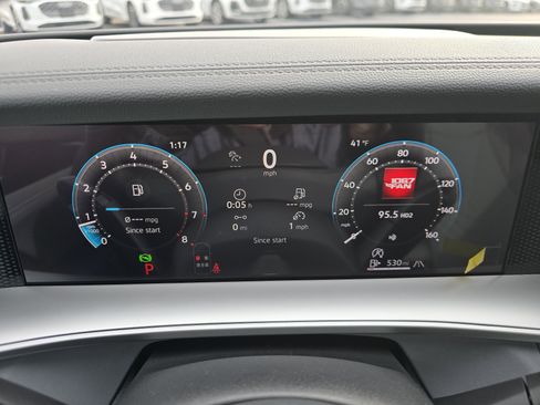 New 2026 Volkswagen Tiguan SE R-Line image 21