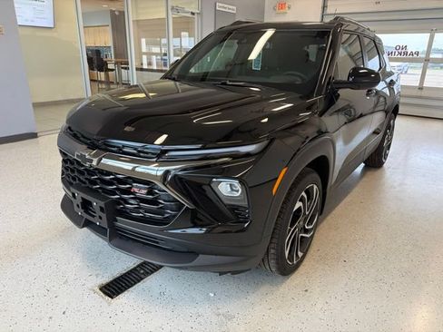 New 2026 Chevrolet TrailBlazer RS w/ Convenience Package AWD/4WD image 5