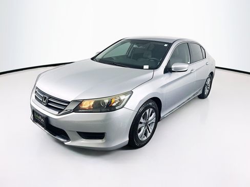 Used 2015 Honda Accord LX image 3