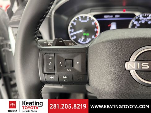 Used 2025 Nissan Rogue SV image 26