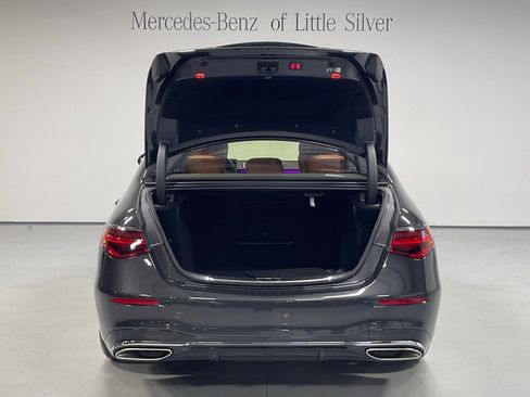 Used 2026 Mercedes-Benz S 580 4MATIC Sedan image 5