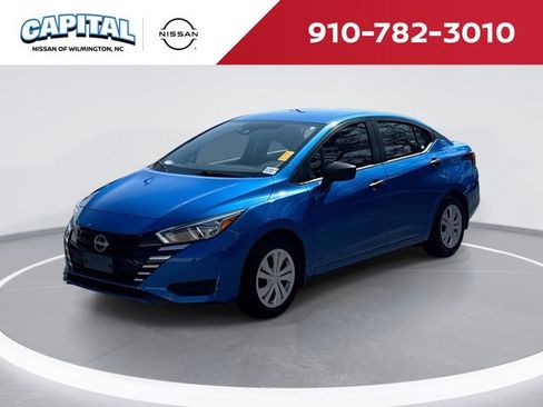 Used 2023 Nissan Versa S w/ Trunk Package image 1