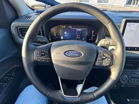 New 2026 Ford Maverick Lariat w/ Black Appearance Package image 14