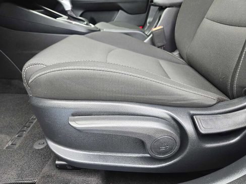 Used 2024 Kia Forte LXS w/ LXS Technology Package image 23