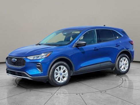 Certified 2023 Ford Escape Active AWD/4WD image 3