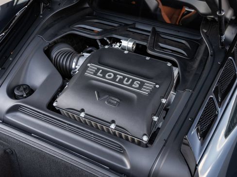 Used 2024 Lotus Emira First Edition RWD image 38