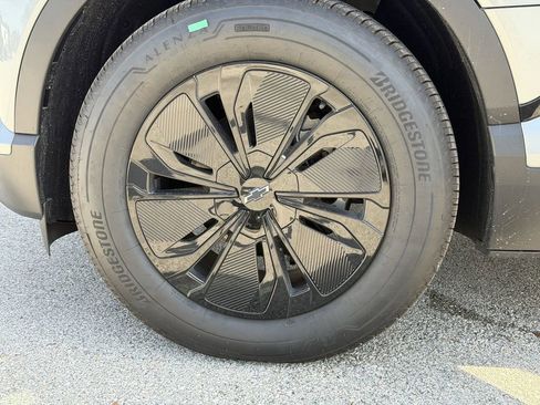 New 2026 Chevrolet Blazer EV LT image 28