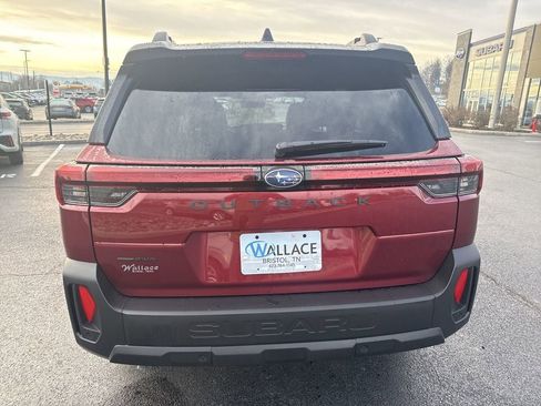 New 2026 Subaru Outback Limited image 5