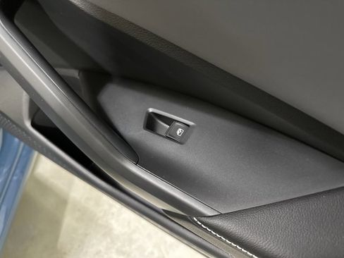 New 2026 Volkswagen Jetta SE FWD image 39