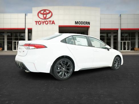 New 2026 Toyota Corolla SE image 21