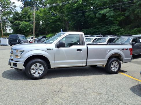 Used 2016 Ford F150 XLT AWD/4WD image 5