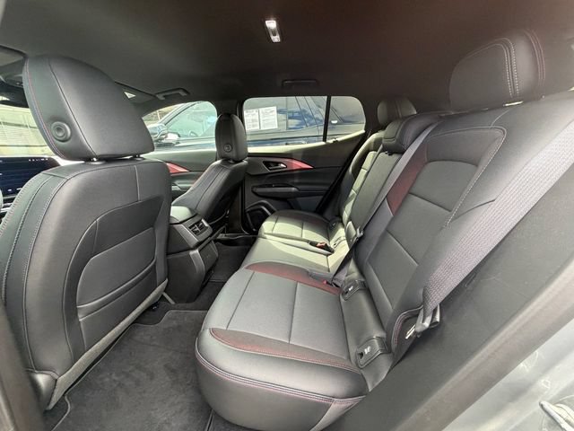 Used 2024 Chevrolet Equinox EV RS FWD image 11