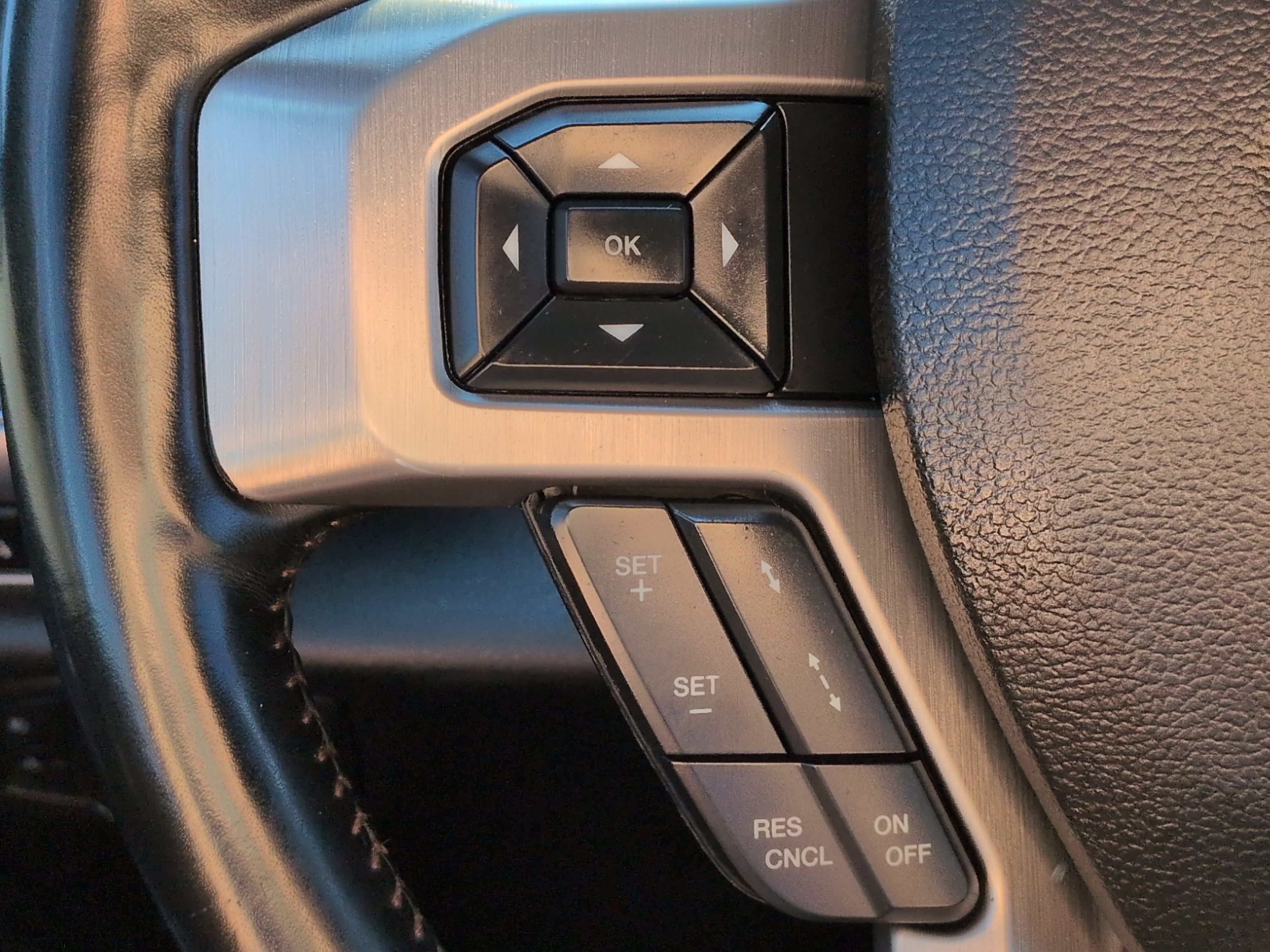 Used 2020 Ford F250 Platinum AWD/4WD image 24