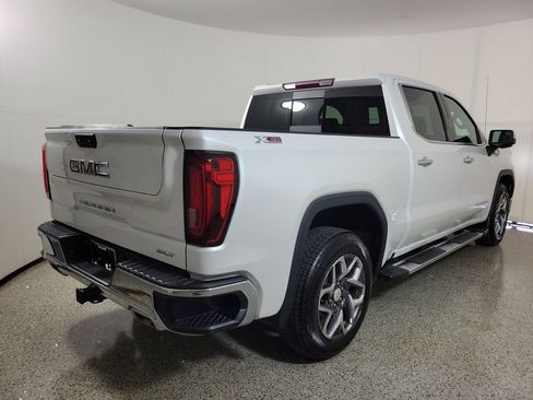 Used 2023 GMC Sierra 1500 SLT w/ SLT Premium Package AWD/4WD image 4