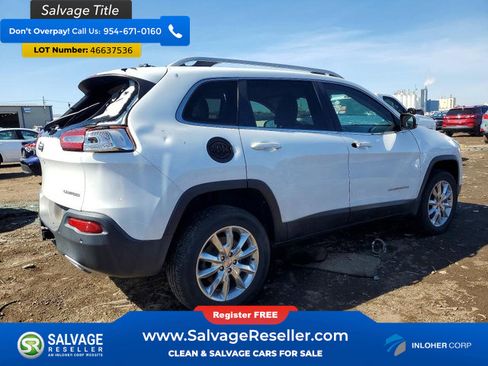 Used 2016 Jeep Cherokee Limited w/ Luxury Group AWD/4WD image 4