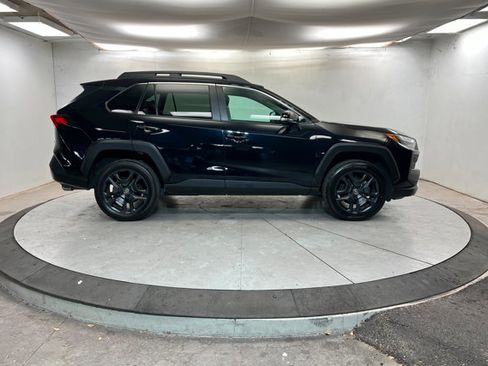 Used 2024 Toyota RAV4 Adventure image 6