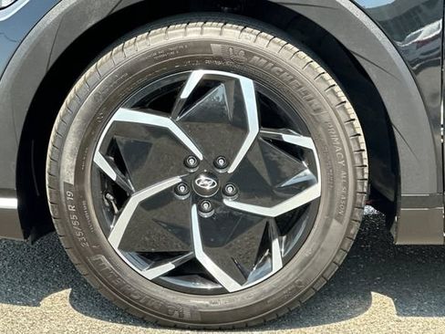 Used 2024 Hyundai Ioniq 5 SEL RWD image 33