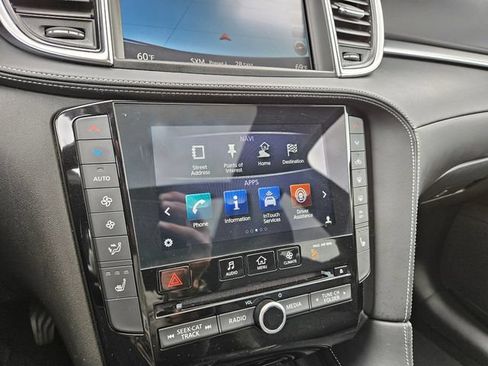 Used 2019 INFINITI QX50 Essential w/ Proactive Package AWD/4WD image 28