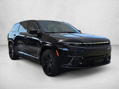 New 2025 Jeep Wagoneer S Launch Edition image 7