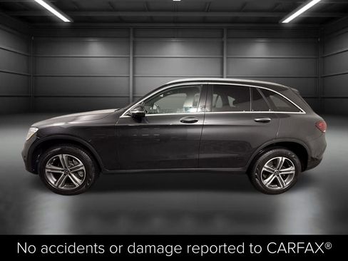 Used 2022 Mercedes-Benz GLC 300 4MATIC image 2