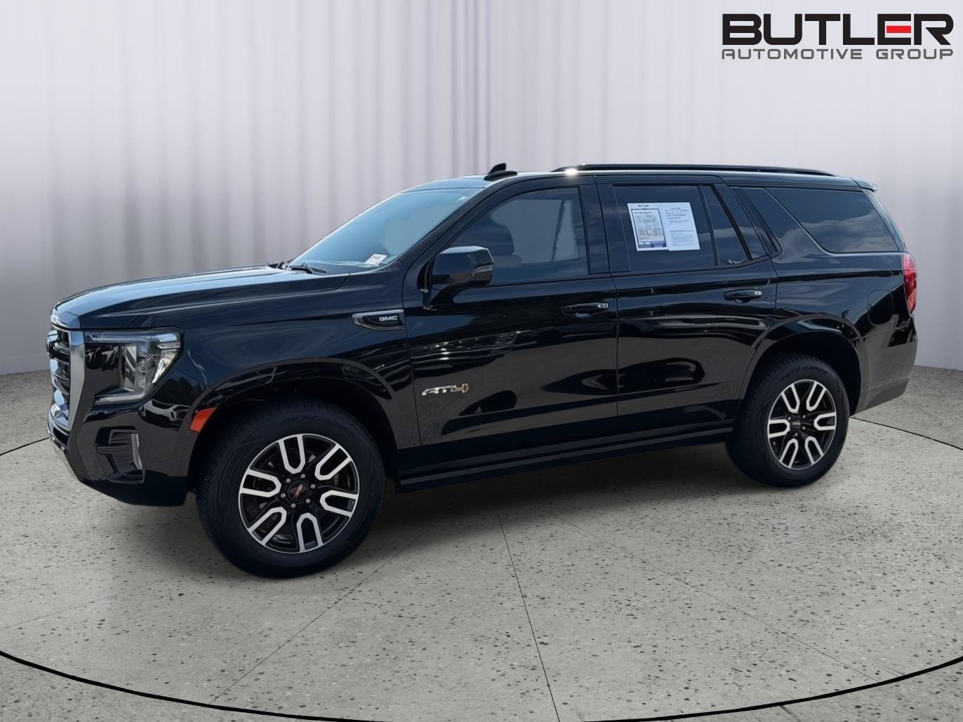 Used 2022 GMC Yukon AT4 w/ Max Trailering Package AWD/4WD image 3