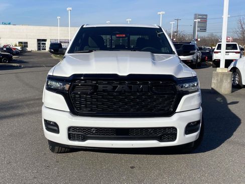 New 2026 RAM 1500 4x4 Crew Cab image 2