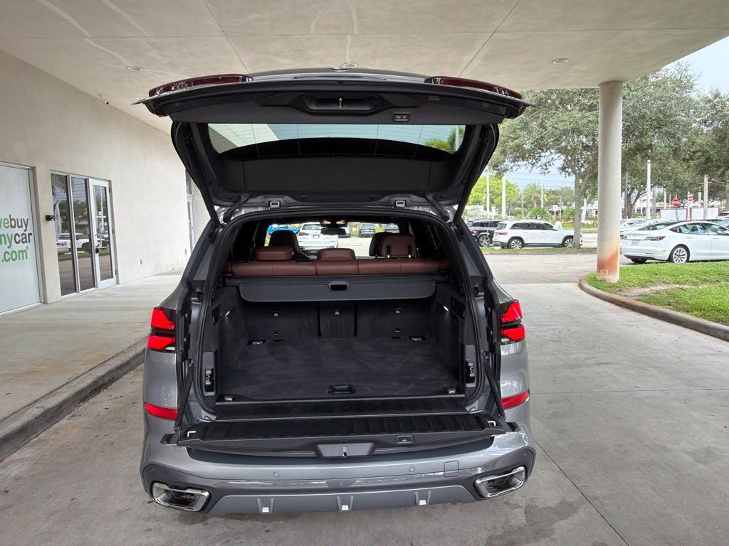 Used 2026 BMW X5 sDrive40i w/ M Sport Package RWD image 45