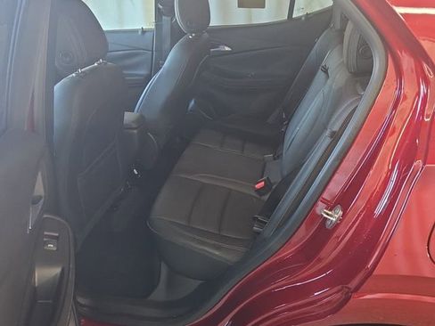 Used 2021 Buick Encore GX Essence w/ Sport Touring Package FWD image 13