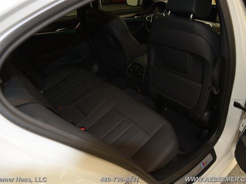 Used 2023 BMW 530e w/ M Sport Package RWD image 24