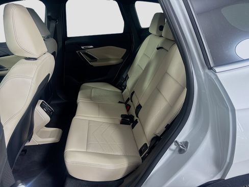 Used 2025 BMW X1 xDrive28i AWD/4WD image 24