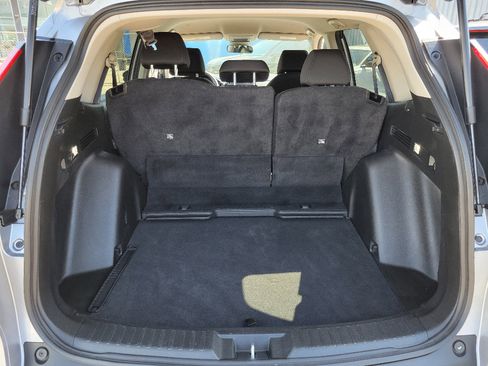 Used 2025 Honda CR-V LX image 8