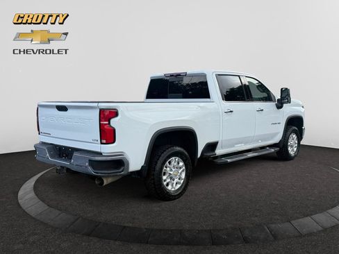 Used 2024 Chevrolet Silverado 2500 LTZ w/ LTZ Convenience Package AWD/4WD image 5