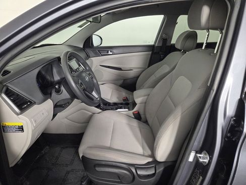 Used 2018 Hyundai Tucson SE w/ Cargo Package FWD image 9