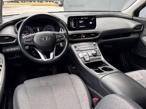 Used 2023 Hyundai Santa Fe SEL image 2